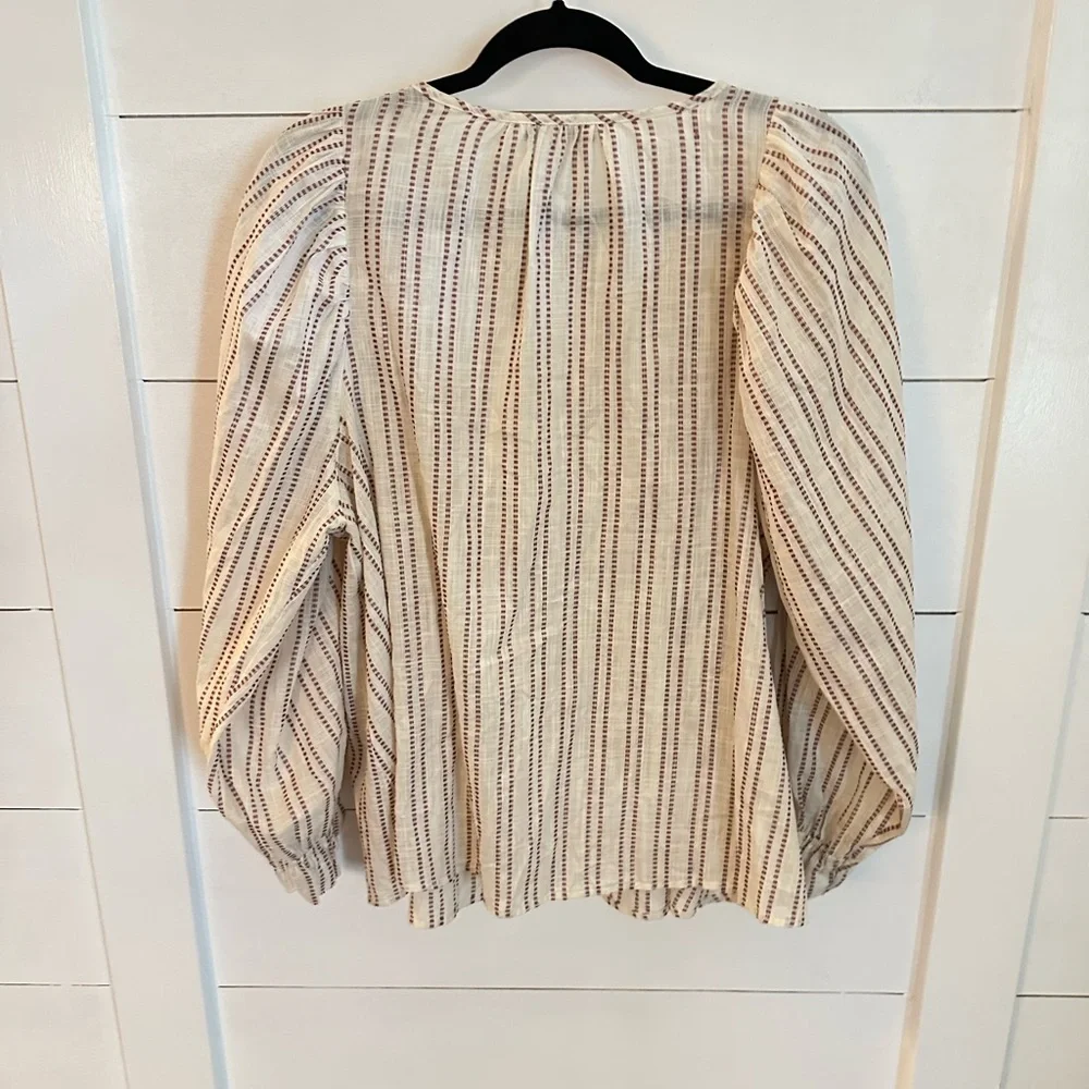 NWT ELIZABETH AND JAMES Pintuck puff sleeve 100% cotton cottagecore gypsy blouse - Picture 3 of 14